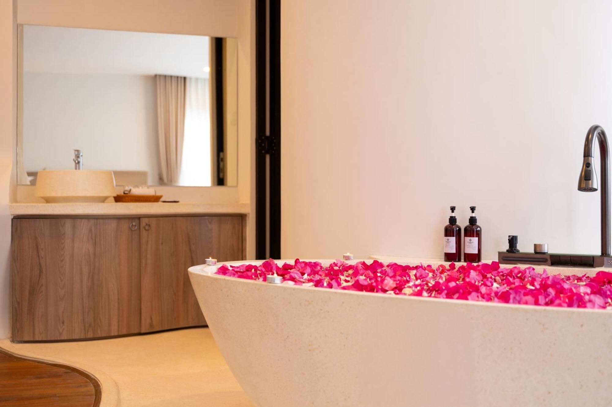Siem Reap River View Residence Esterno foto